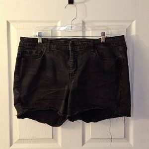 Torrid 5 Inch Vintage Stretch Mid-Rise Short